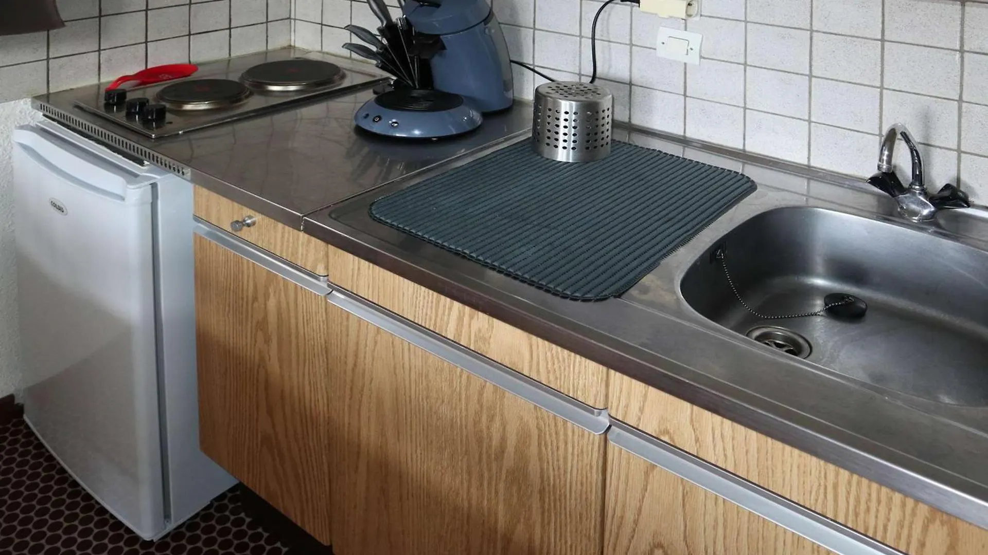 Studio 6 Pers Avec Balcon, Proche Des Pistes Et Commerces - Fr-1-322-567 Les Orres Frankreich